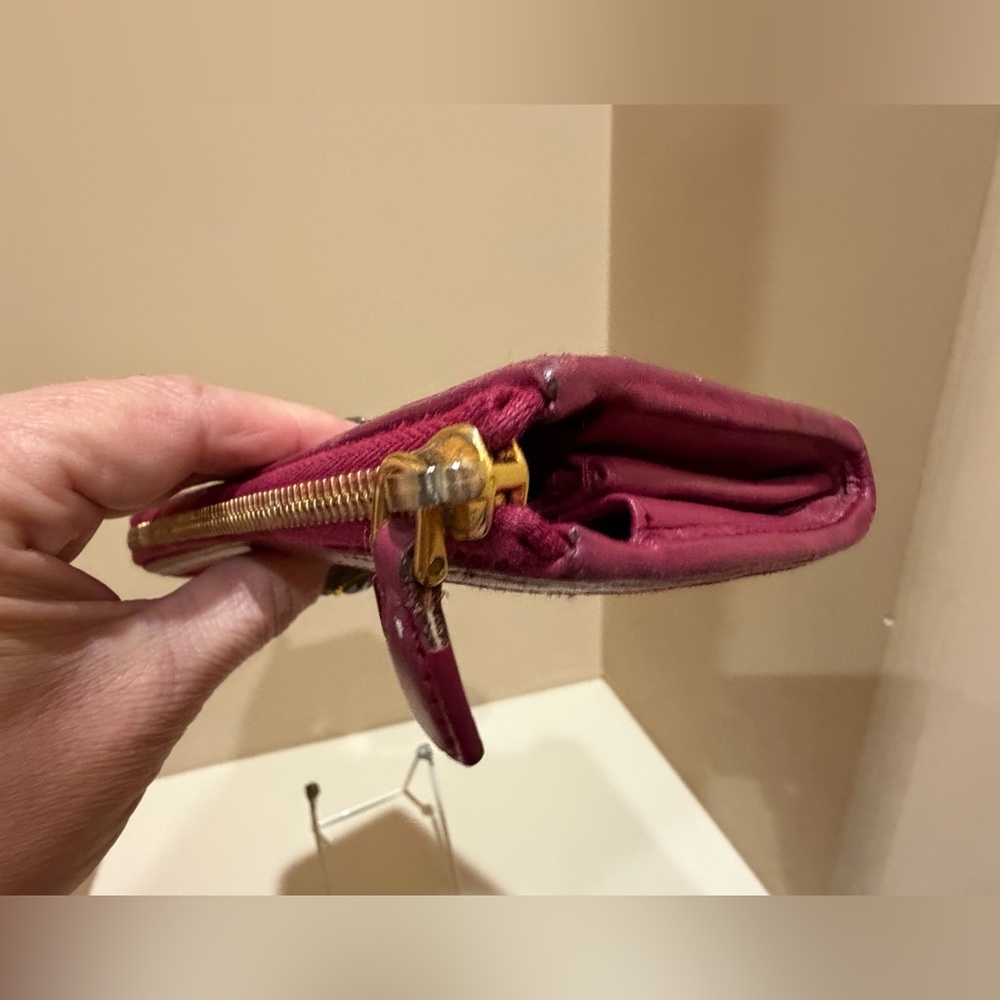 Prada Quilted Raspberry 3/4 Soft Calf Wallet - Picture 8 of 15
